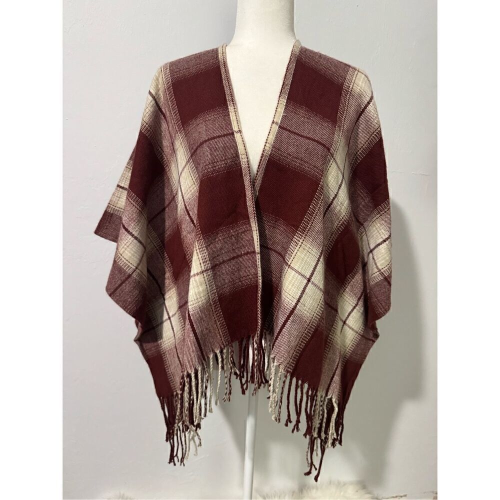 Hollister  Burgundy plaid poncho wrap with fringe XS/S